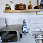 Case de vacanță Lily's House Near The
