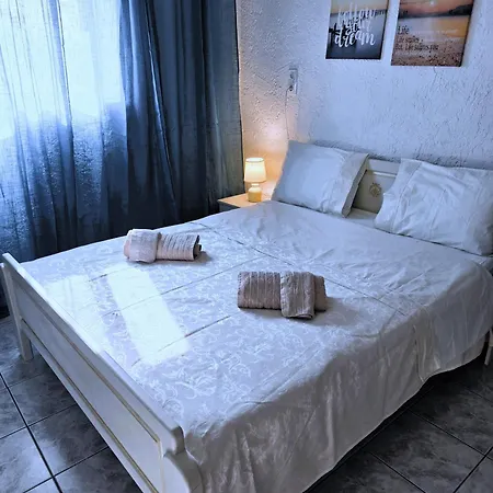 Сasa de vacaciones Lily's House Near The *