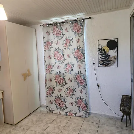 Lily's House Near The بيت للعطل