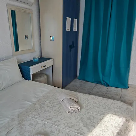 Nyaraló Lily's House Near The *