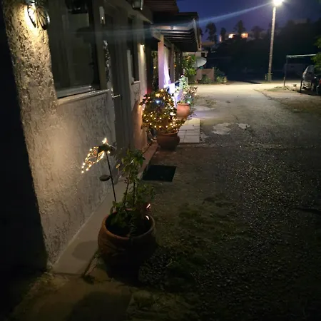 Lily's House Near The Lámbi